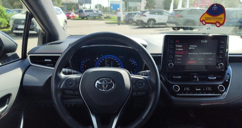 Toyota Corolla cena 94900 przebieg: 54046, rok produkcji 2019 z Kartuzy małe 172